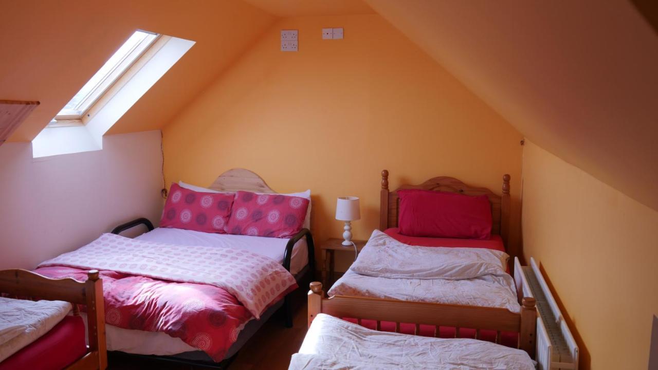 Mount Brandon Hostel Cloghane 外观 照片