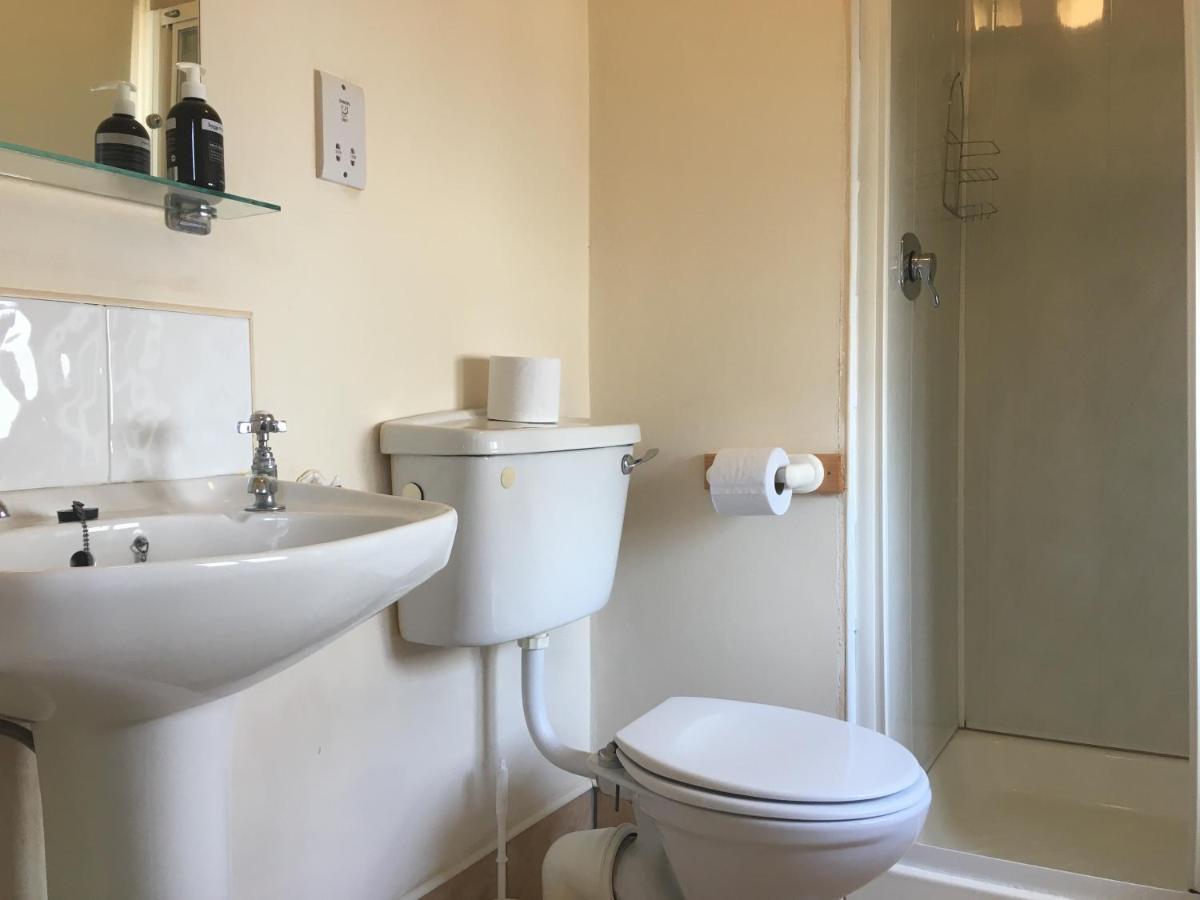 Mount Brandon Hostel Cloghane 外观 照片