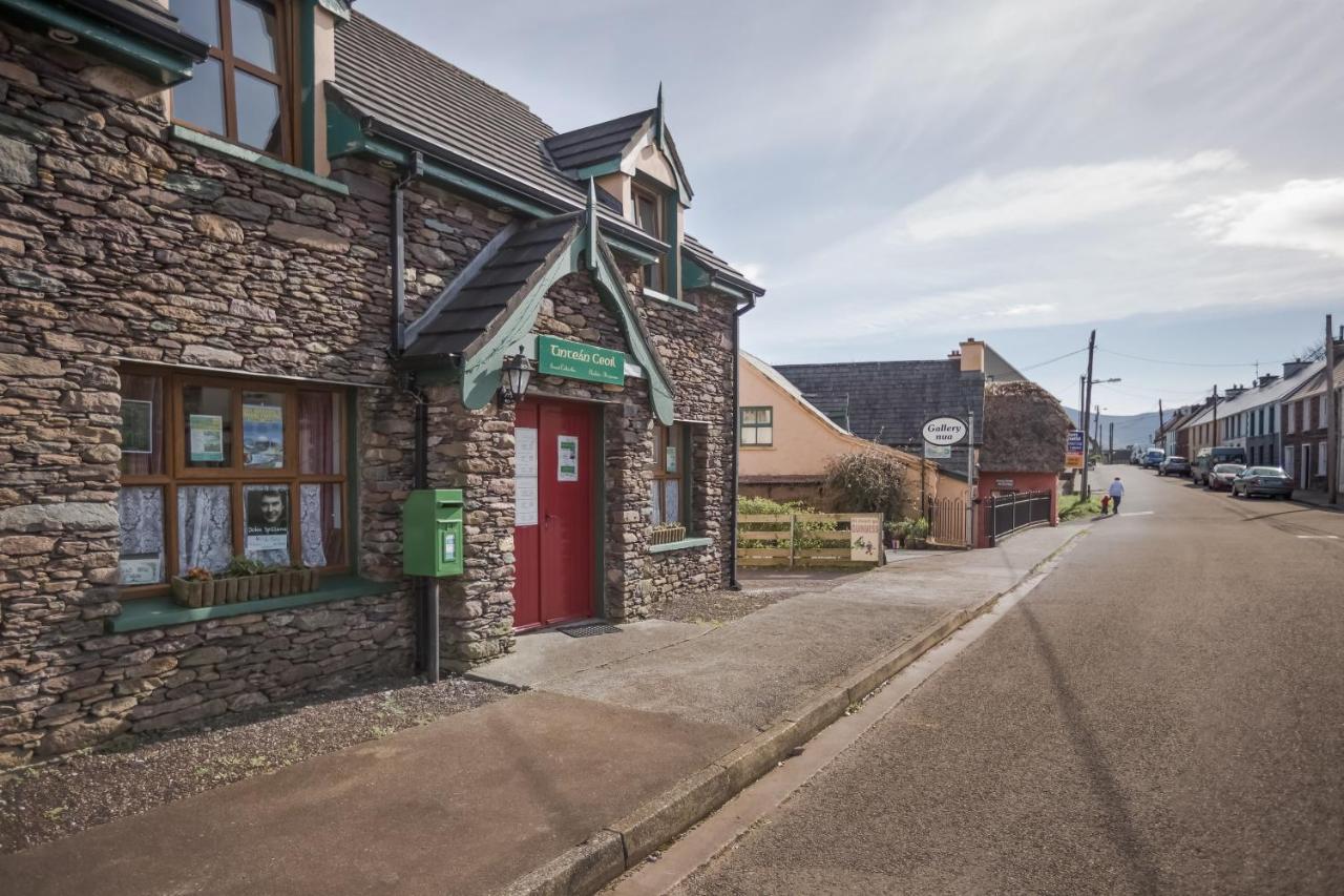 Mount Brandon Hostel Cloghane 外观 照片