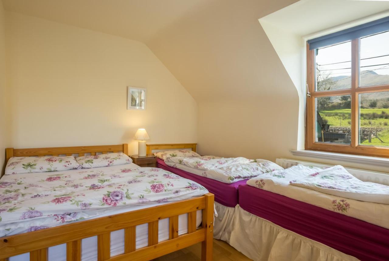 Mount Brandon Hostel Cloghane 外观 照片