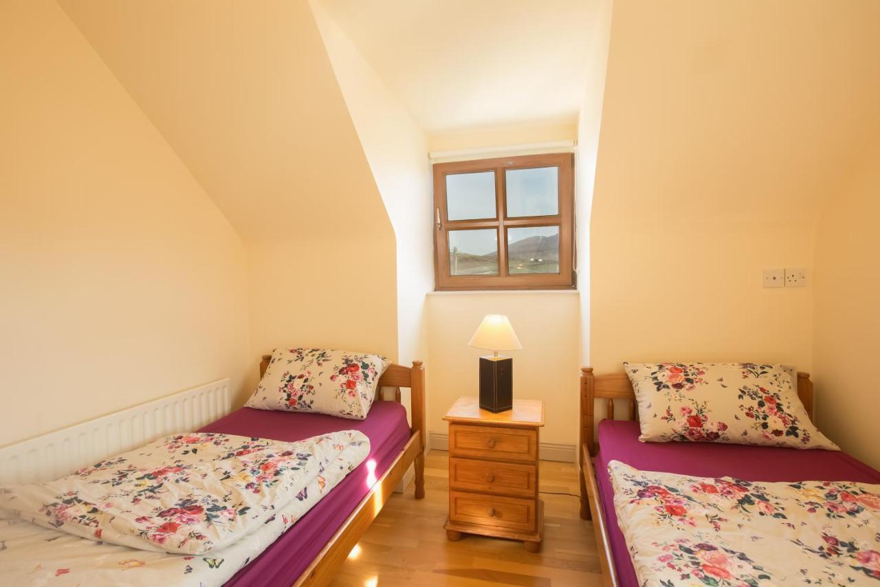 Mount Brandon Hostel Cloghane 外观 照片